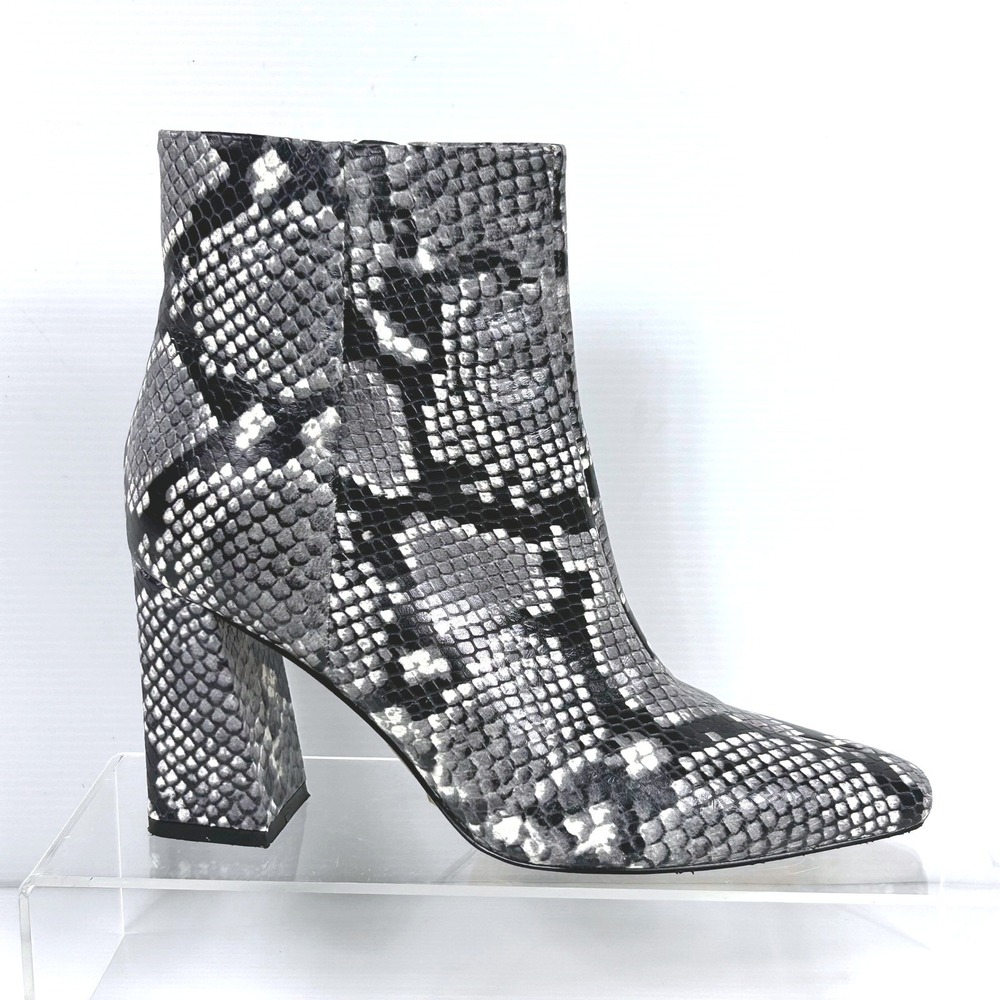 Marc Fisher LTD Size 7.5 Snakeskin Print Ankle Boots‎ Block Heel Booties Yanara